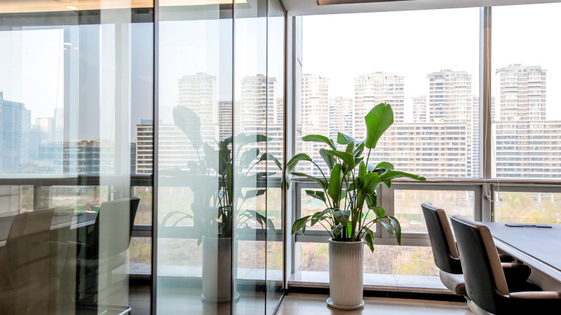 Glass Walls in Dubuque, Iowa